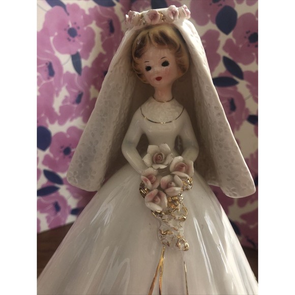 Vtg JOSEF ORIGINALS "Bride" Black Eyes Romance Series White Gown - Picture 2 of 7